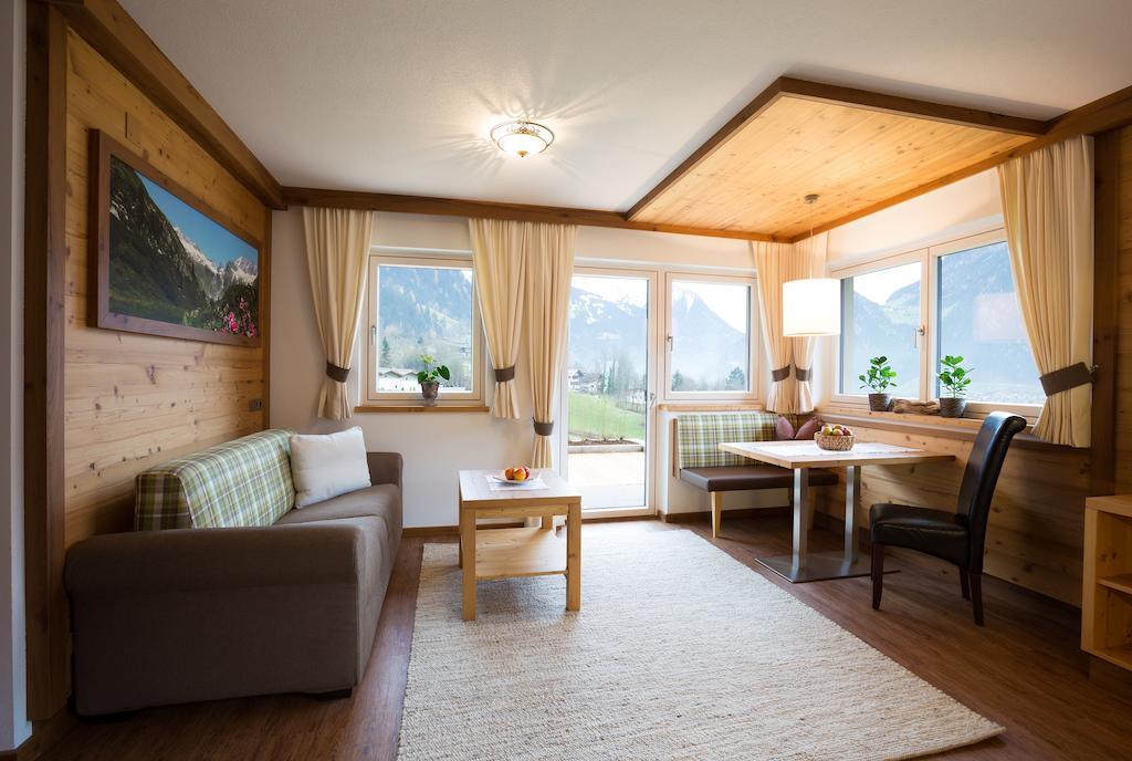 Appartement Freiblick Ramsau im Zillertal Room photo